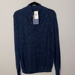 Weatherproof Vintage Navy Sweater. Never worn